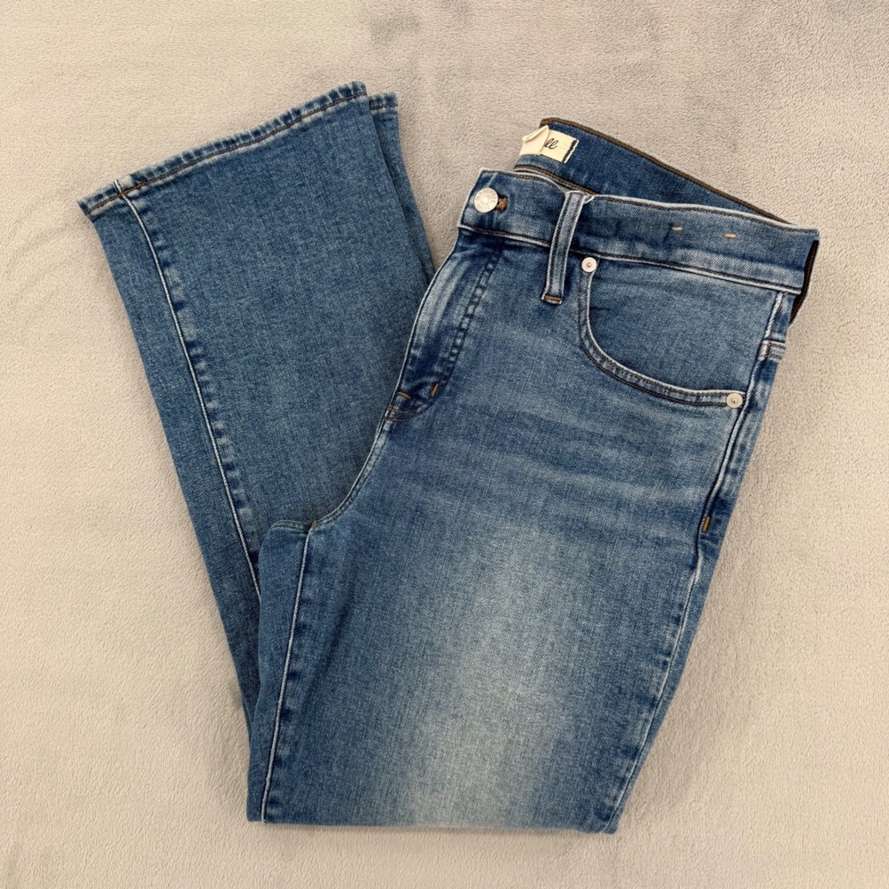 Madwell Womens Size 30 Mid-Rise Kick Out Jeans Medium Wash Denim Stretch